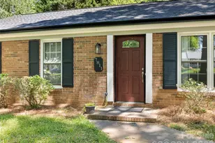 7811 Winterset Dr, Charlotte, NC 28270 - Photo 2