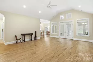 836 Creek Bluff Rd, Rock Hill, SC 29732 - Photo 8