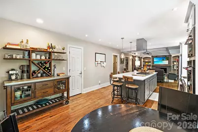 5525 Lancelot Drive, Charlotte, NC 28270 - Photo 12