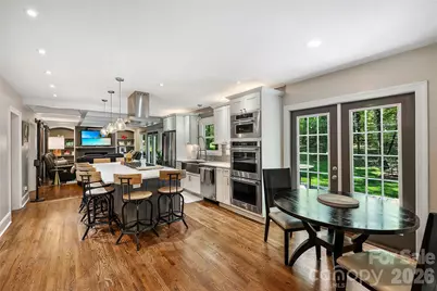 5525 Lancelot Drive, Charlotte, NC 28270 - Photo 10