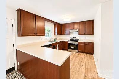 2736 Miranda Road, Charlotte, NC 28216 - Photo 4