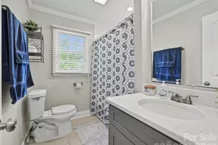 115 N Gardner Ave, Charlotte, NC 28216 - Photo 14