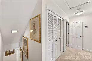 202 Perrin Pl, Charlotte, NC 28207 - Photo 26