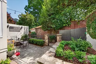 202 Perrin Pl, Charlotte, NC 28207 - Photo 38