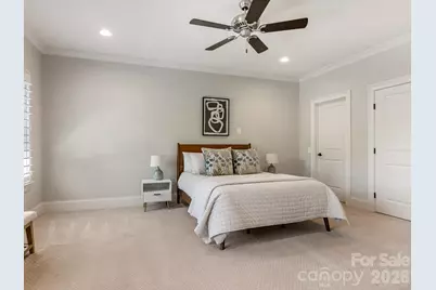 1117 Churchill Commons Drive, Charlotte, NC 28211 - Photo 38