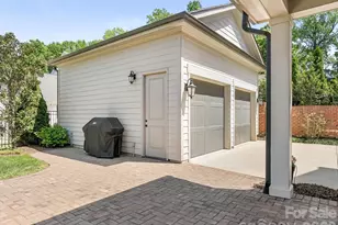 1117 Churchill Commons Dr, Charlotte, NC 28211 - Photo 44
