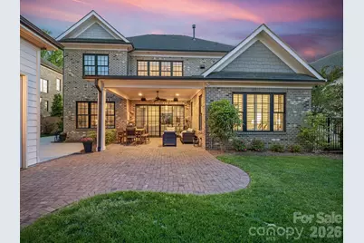 1117 Churchill Commons Drive, Charlotte, NC 28211 - Photo 2
