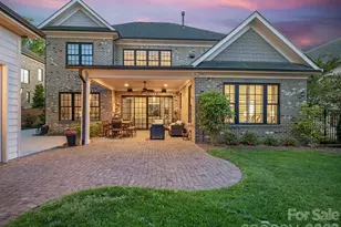 1117 Churchill Commons Dr, Charlotte, NC 28211 - Photo 2