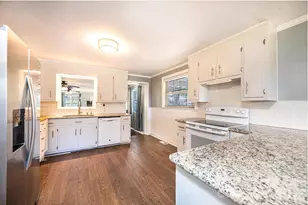 2984 Lutz Blvd, Newton, NC 28658 - Photo 16
