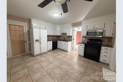 5600 Carmel Road, Charlotte, NC 28226 - Photo 10