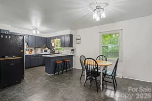 371 Sharon School Rd, Statesville, NC 28677 - Photo 12