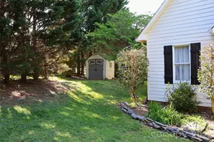 2325 Perry Rd, Denver, NC 28037 - Photo 28