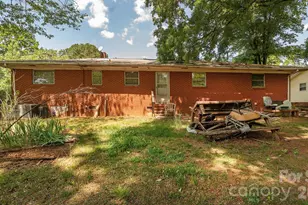 3008 Oakwood Dr, Charlotte, NC 28269 - Photo 20