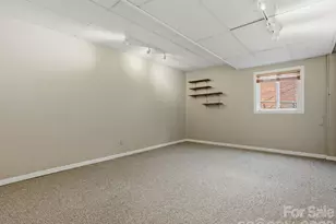 7401 Woodstream Dr, Charlotte, NC 28210 - Photo 24