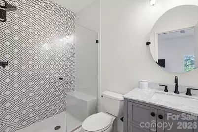 2088 Euclid Avenue, Charlotte, NC 28203 - Photo 12