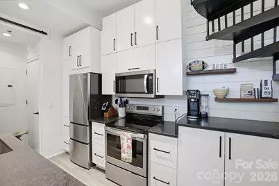 2088 Euclid Avenue, Charlotte, NC 28203 - Photo 10