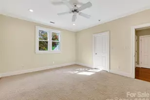 7510 Seton House Ln, Charlotte, NC 28277 - Photo 32