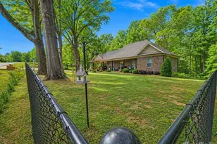 699 Sellerstown Rd, Cherryville, NC 28021 - Photo 4