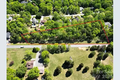 13075 Plaza Road Extension, Charlotte, NC 28215 - Photo 1