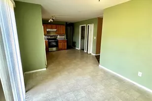 4722 Mortonhall Rd, Charlotte, NC 28215 - Photo 6