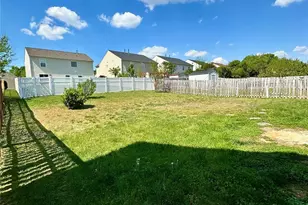 4722 Mortonhall Rd, Charlotte, NC 28215 - Photo 34
