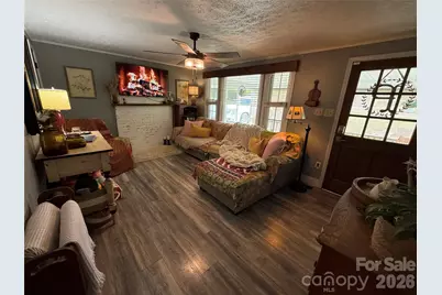 3678 Vantage Heights Circle, Lenoir, NC 28645 - Photo 8