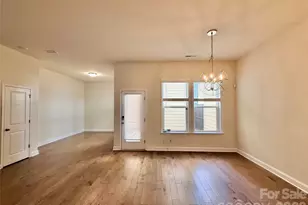 10038 Wayfair Meadow Ct, Charlotte, NC 28277 - Photo 12