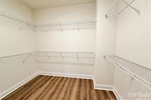 10038 Wayfair Meadow Ct, Charlotte, NC 28277 - Photo 18