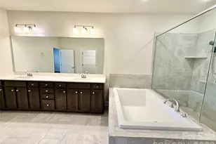 10038 Wayfair Meadow Ct, Charlotte, NC 28277 - Photo 16