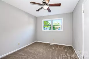 170 Hemingway Ln, Statesville, NC 28625 - Photo 8