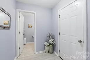 14227 Lake Crossing Dr, Charlotte, NC 28278 - Photo 16