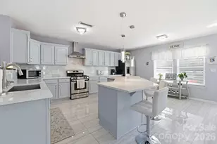 14227 Lake Crossing Dr, Charlotte, NC 28278 - Photo 12