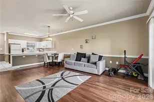 8923 Meadow Vista Rd, Charlotte, NC 28213 - Photo 12