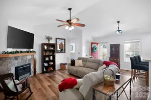 75 N Sunset Ridge Dr, Etowah, NC 28729 - Photo 6
