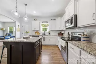 6509 Coniferous Cir, Waxhaw, NC 28173 - Photo 8