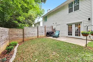 1511 Briar Creek Rd, Charlotte, NC 28205 - Photo 6
