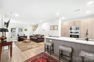 1511 Briar Creek Rd, Charlotte, NC 28205 - Photo 12