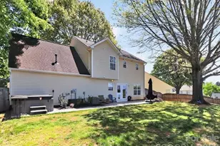 9715 Castle Terrace Ct, Charlotte, NC 28215 - Photo 34
