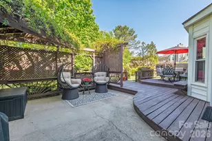 8417 Newton Ln, Charlotte, NC 28277 - Photo 2