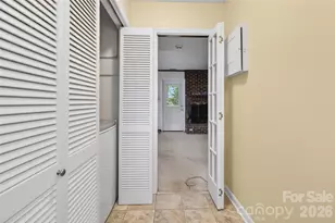 1511 Ormsby Ct, Charlotte, NC 28211 - Photo 34
