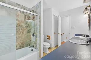 1511 Ormsby Ct, Charlotte, NC 28211 - Photo 36