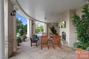 300 W 5th Street W, Charlotte, NC 28202 - Photo 36