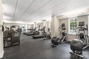 300 W 5th Street W, Charlotte, NC 28202 - Photo 16