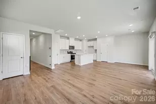 309 Olympia Wy, York, SC 29745 - Photo 6