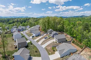220 Roper St, Candler, NC 28715 - Photo 24