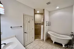 7 Curtis Dr, Hendersonville, NC 28739 - Photo 20