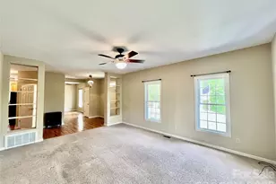 7 Curtis Dr, Hendersonville, NC 28739 - Photo 6