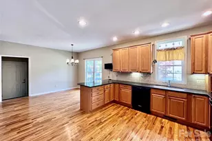 7 Curtis Dr, Hendersonville, NC 28739 - Photo 14