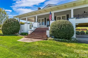 110 Burkemont Ave, Morganton, NC 28655 - Photo 4