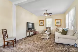 110 Burkemont Ave, Morganton, NC 28655 - Photo 10